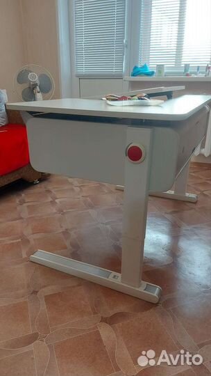 Парта и кресло Moll