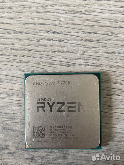 Процессор Ryzen 7 2700