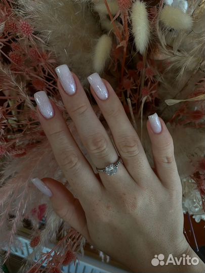 Маникюр и педикюр