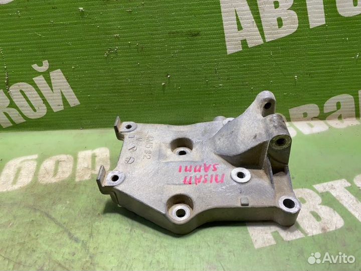 Кронштейн компрессора кондиционера Nissan Sunny