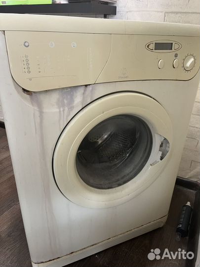 Стиральная машина indesit