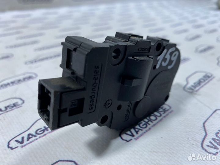 Моторчик заслонки печки Audi S5 8T 4.2 CAU 2008