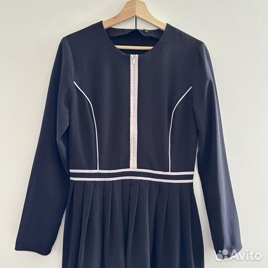 Платье классическое