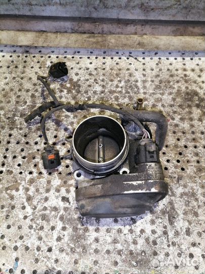 Заслонка дроссельная Volkswagen Golf Plus