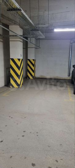 Машиноместо, 15 м²