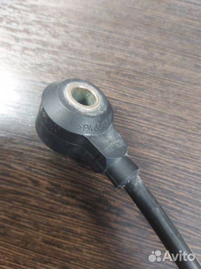 Датчик детонации Bmw 520I E39 M52 1996