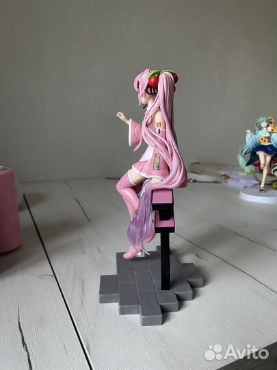 Фигурка Сакура Мику AMP