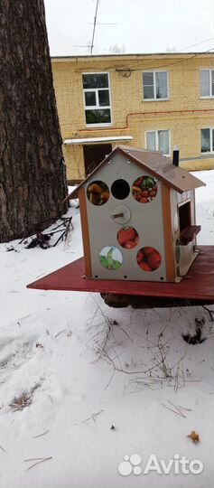 Кормушка для птиц