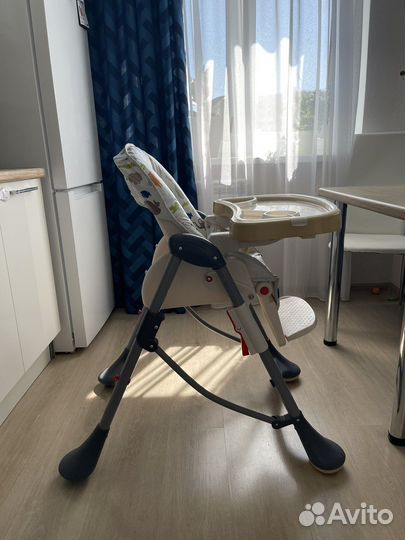 Детский стульчик для кормления