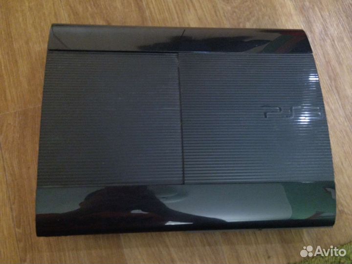 PS3 в полном комплекте