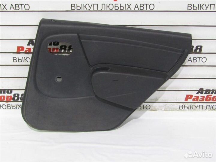 Обшивка двери задняя правая Renault Logan 1 2011
