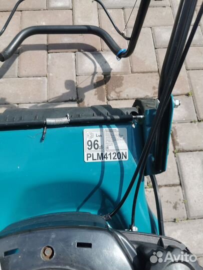 Бензиновая газонокосилка Makita PLM4120N