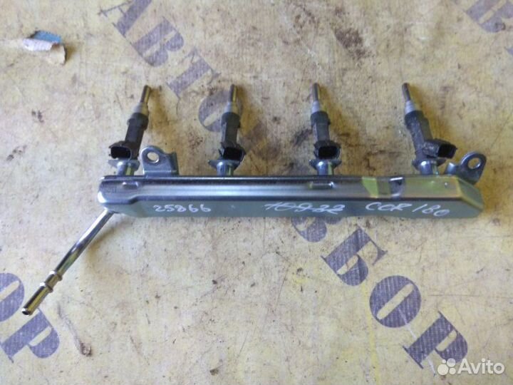 Рейка топливная (рампа) Toyota Corolla 180