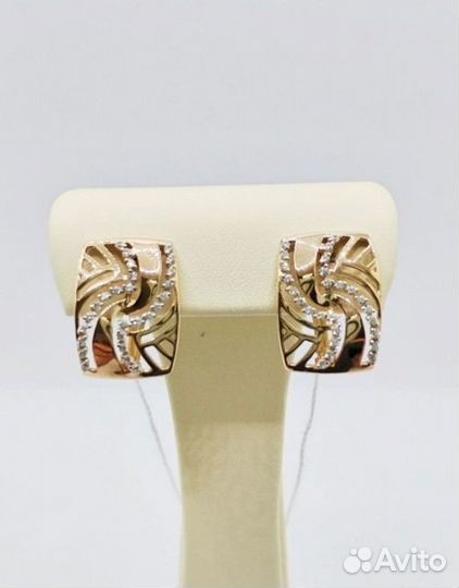 Серьги с синтетическим камнем Золото