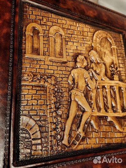 Итальянский кожаный фотоальбом «Ромео и Джульетта»