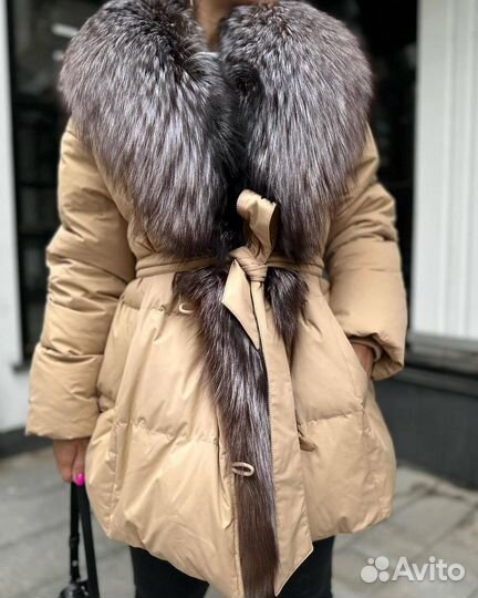 Пуховик женский Romana