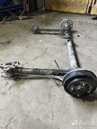 Задняя балка Nissan Bluebird Sylphy