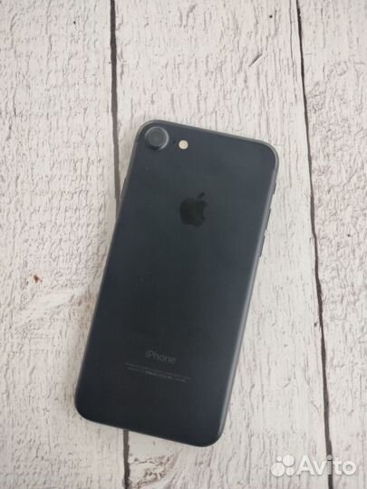 iPhone 7, 32 ГБ