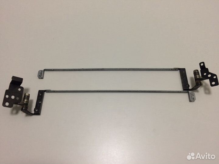 Петли матрицы ноутбука Toshiba L750D