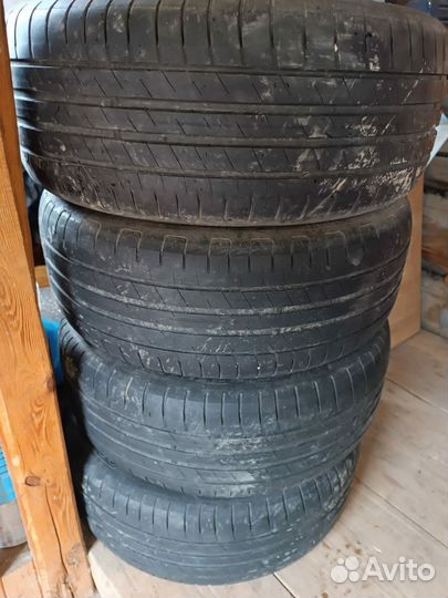 Goodyear EfficientGrip Performance 205/55 R16 91V