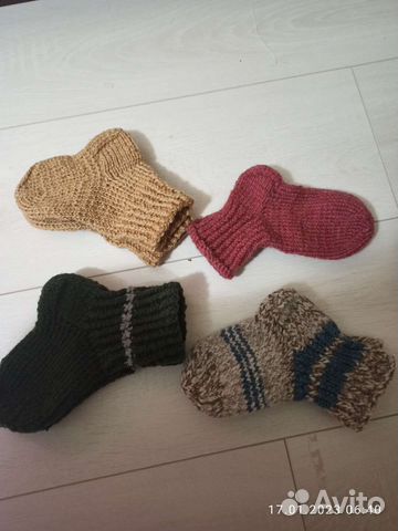 Шерстяные носки детские и пинетки