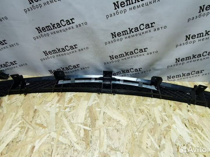 Дополнительный стоп-сигнал Mercedes-Benz C-Class