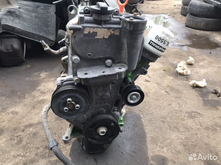 Двигатель volkswagen polo 1,6 CFN