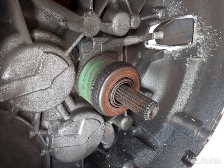 Кпп 5ст. 1023774 Volvo V40 (1995-2004)