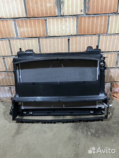 Кассета радиаторов Jaguar XE XF F-pace