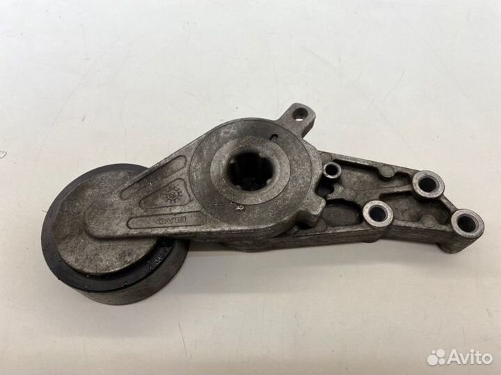 Натяжитель ремня грм Audi A6 C6 2.0 2008