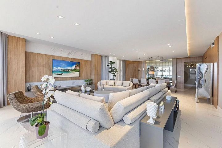 4-к. квартира, 320 м², 15/20 эт.