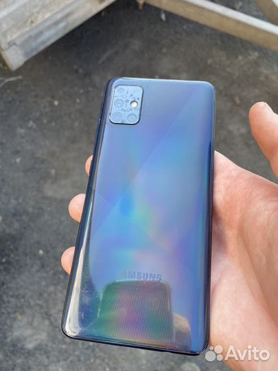 Samsung Galaxy A51, 4/64 ГБ