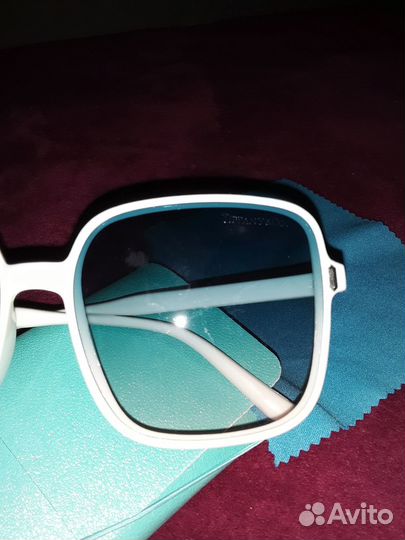 Солнцезащитные очки женские Tiffany&Co