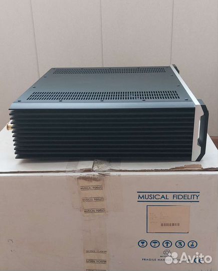 Интегральный усилитель Musical Fidelity A5-INT