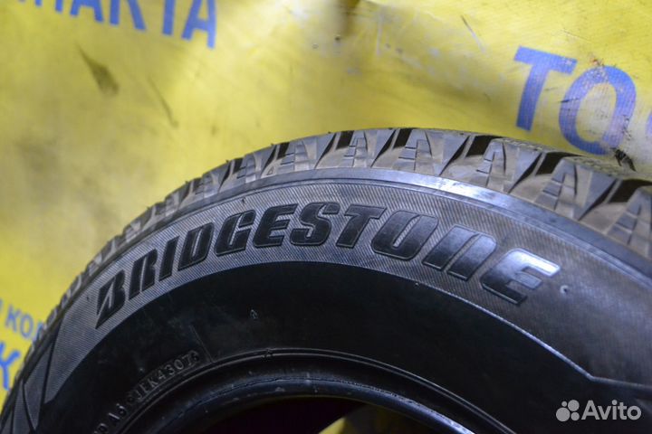 Bridgestone Blizzak Revo2 225/60 R16