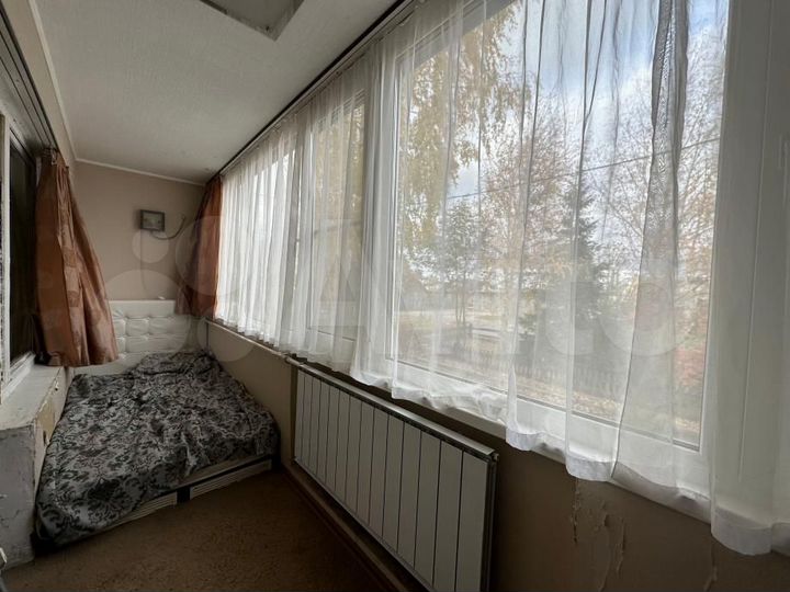 2-к. квартира, 51 м², 1/3 эт.