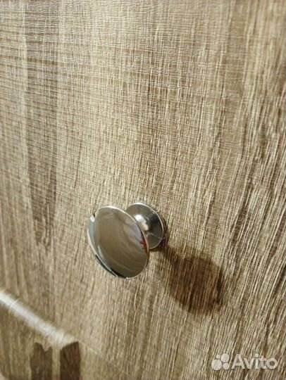 Ручки- кнопки мебельные