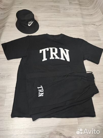 Лучшие мужские костюмы