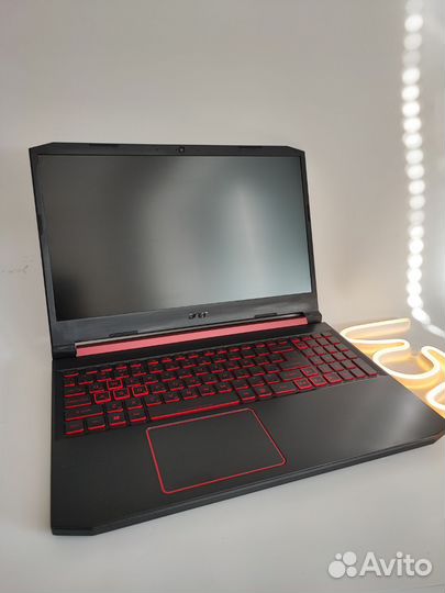 Игровой Ноутбук Ryzen 5/16Gb/1650 4Gb