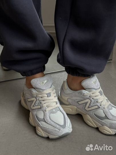 Кроссовки Женские New Balance 9060