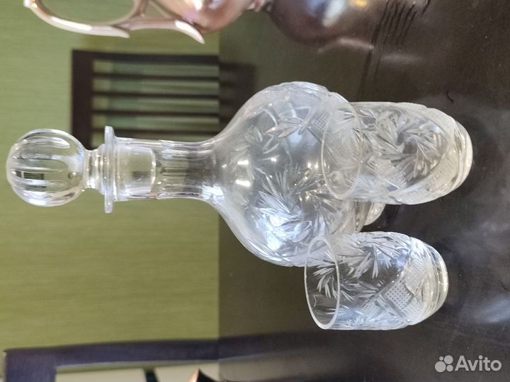 Графин хрустальный