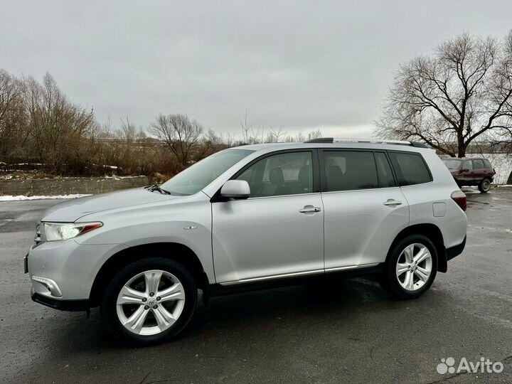 Toyota Highlander 3.5 AT, 2011, 289 400 км