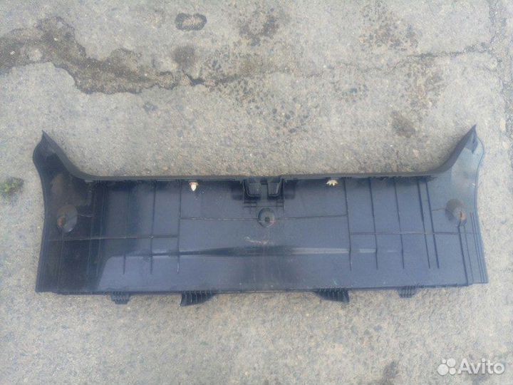 Обшивка багажника средняя Toyota Camry XV50 2AR