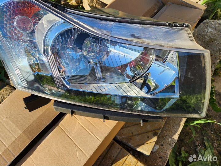 Фары на шевроле круз 2013