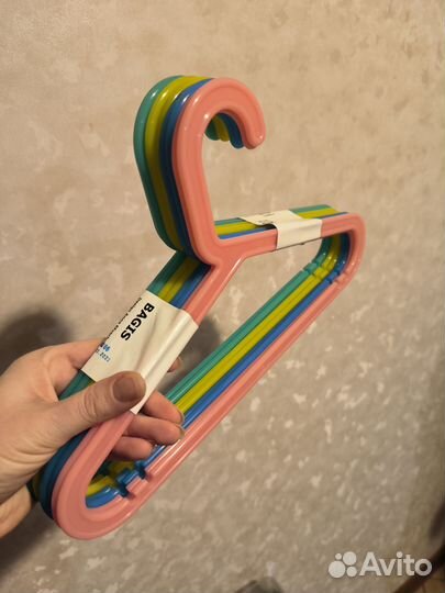 Детские вешалки-плечики IKEA