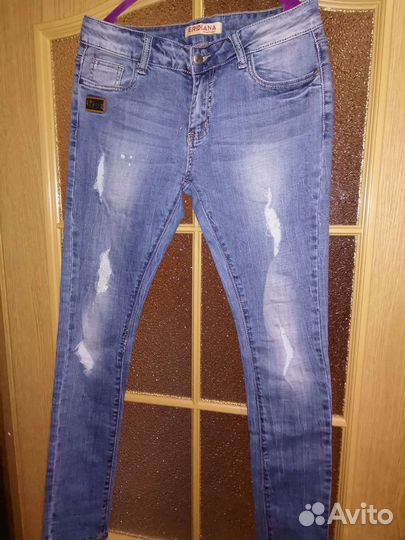 Джинсы