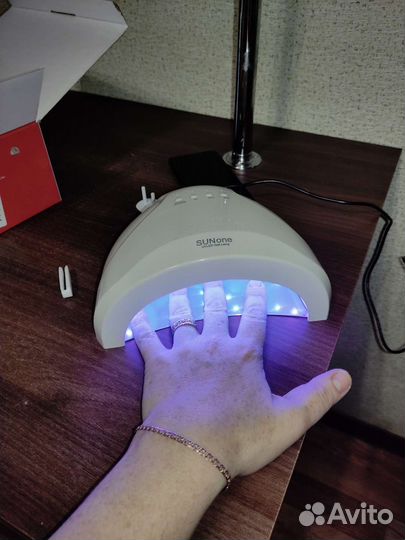 Уф лампа для ногтей новая