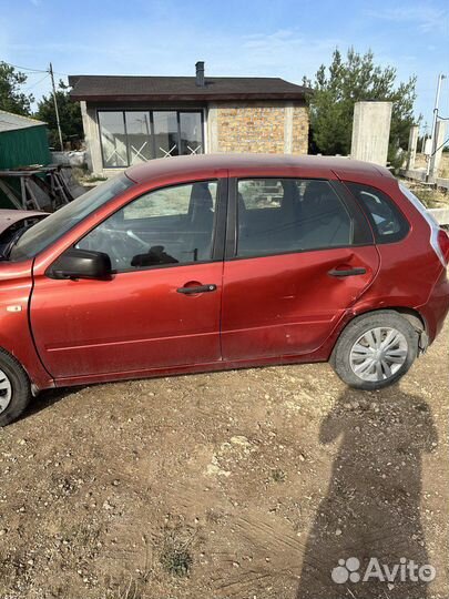 Datsun mi-DO 1.6 МТ, 2015, битый, 130 000 км