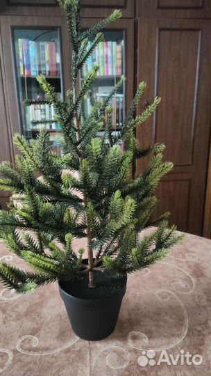 Елочка искусственная новая