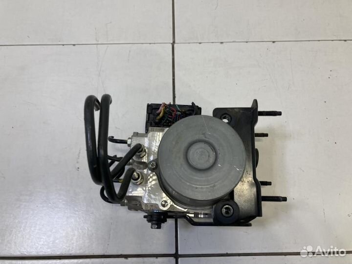 Блок ABS Infiniti Q50 V37